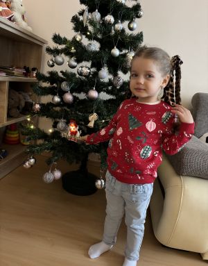 #102115 - Eszter (3)