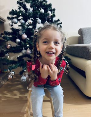 #102115 - Eszter (2)