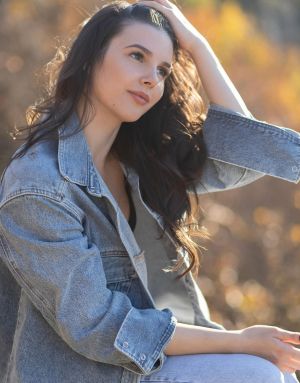 #102133 - Jázmin (3)